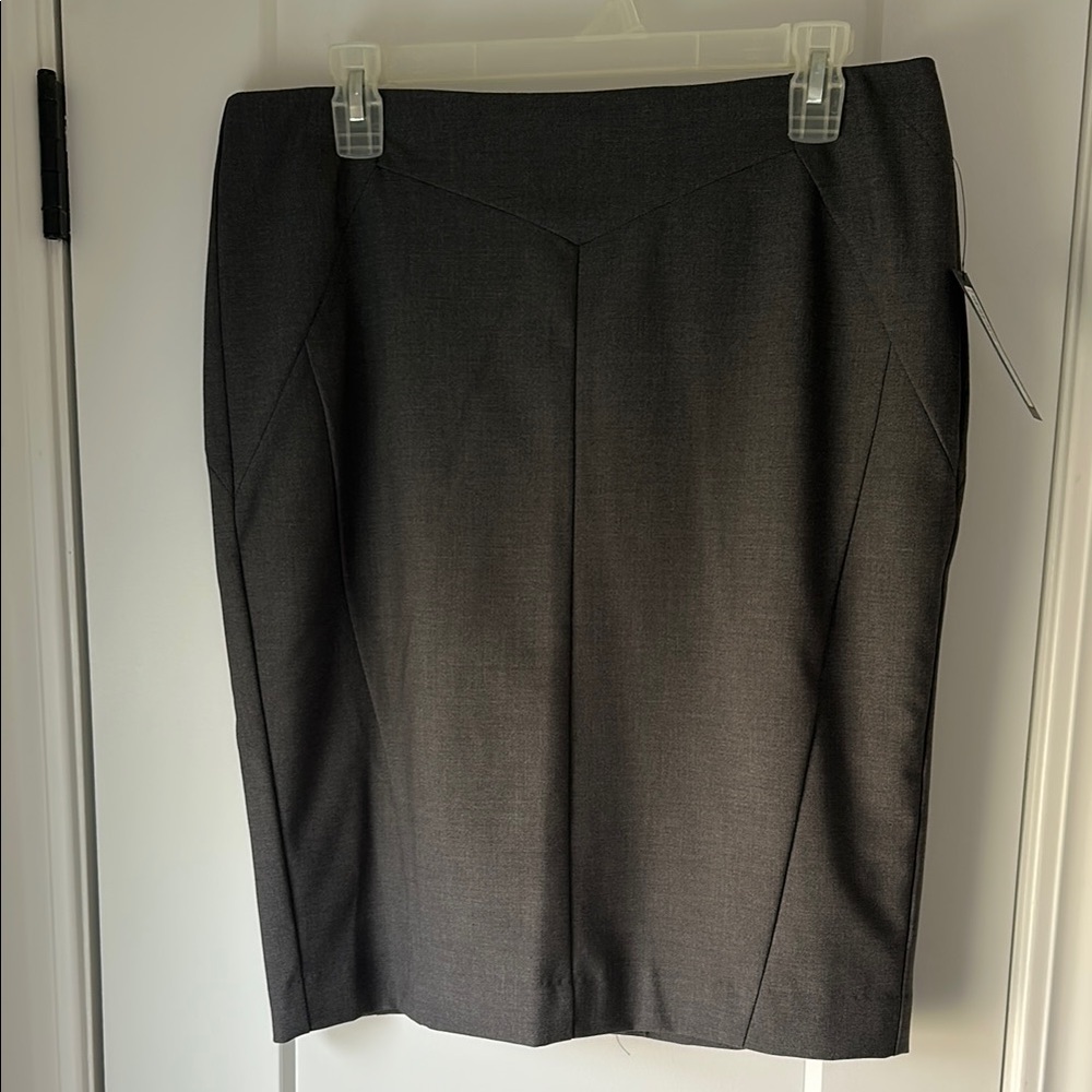 NWT Gray Knee-Length Pencil Skirt